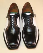 Black and White Kangaroo Golf Shoe